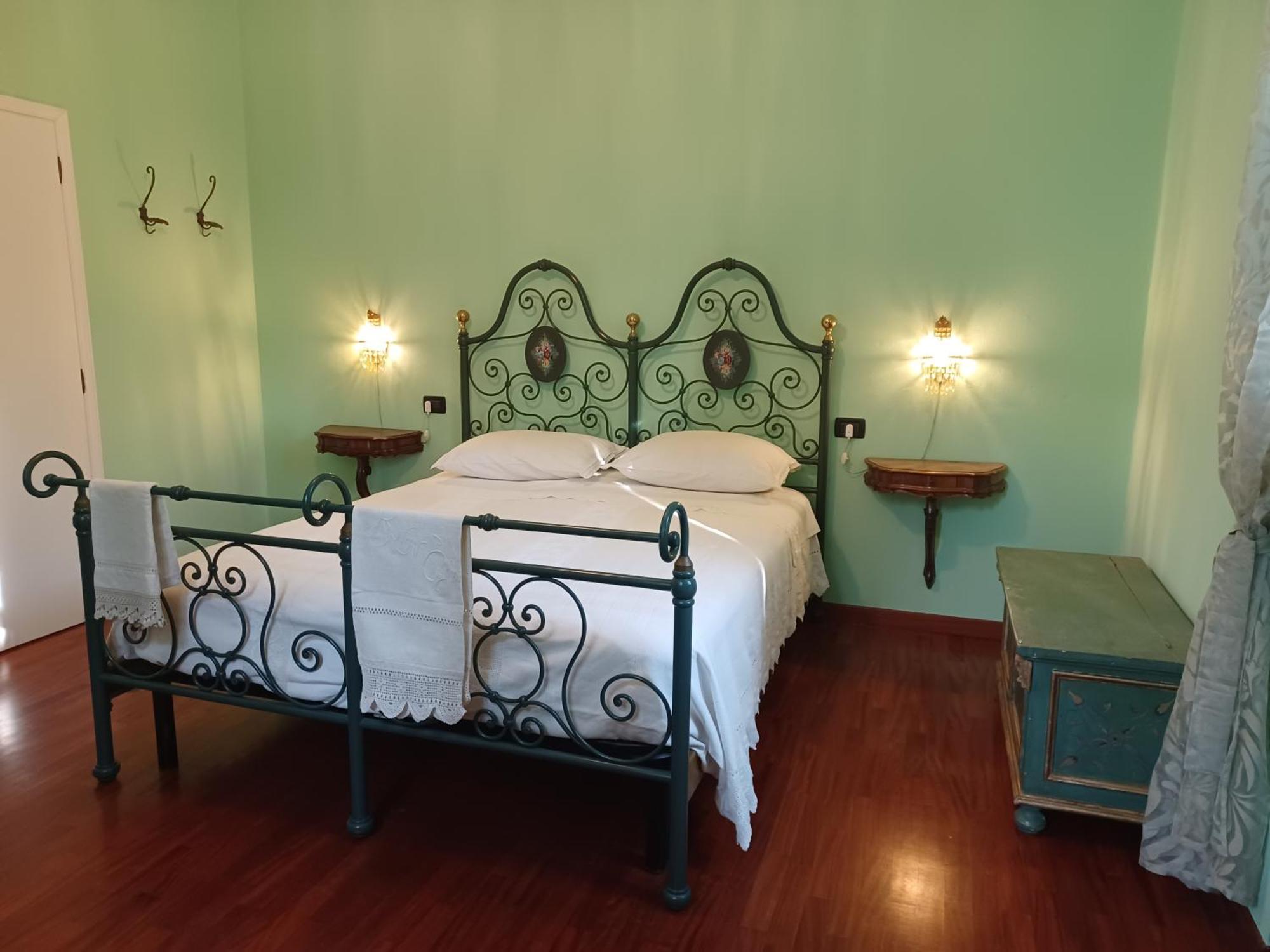 B&B Pitren San Giovanni In Marignano Exterior photo
